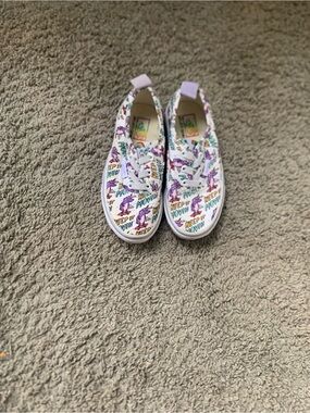 Vans Kids White Canvas Sneakers with Purple & Multicolor Cartoon Print
